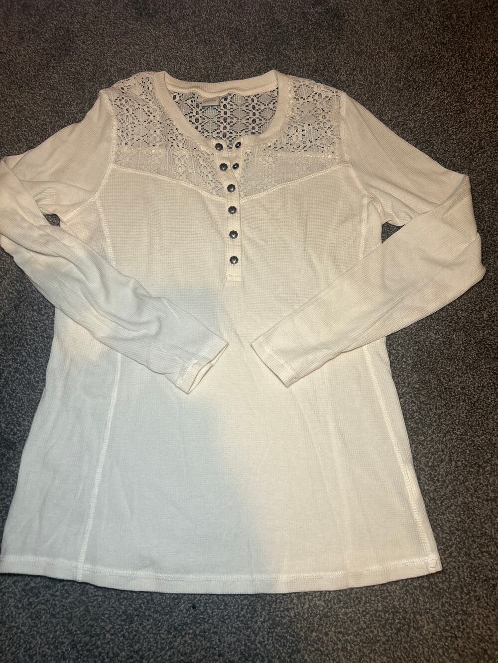 Ariat women’s ivory waffle long sleeve shirt size large